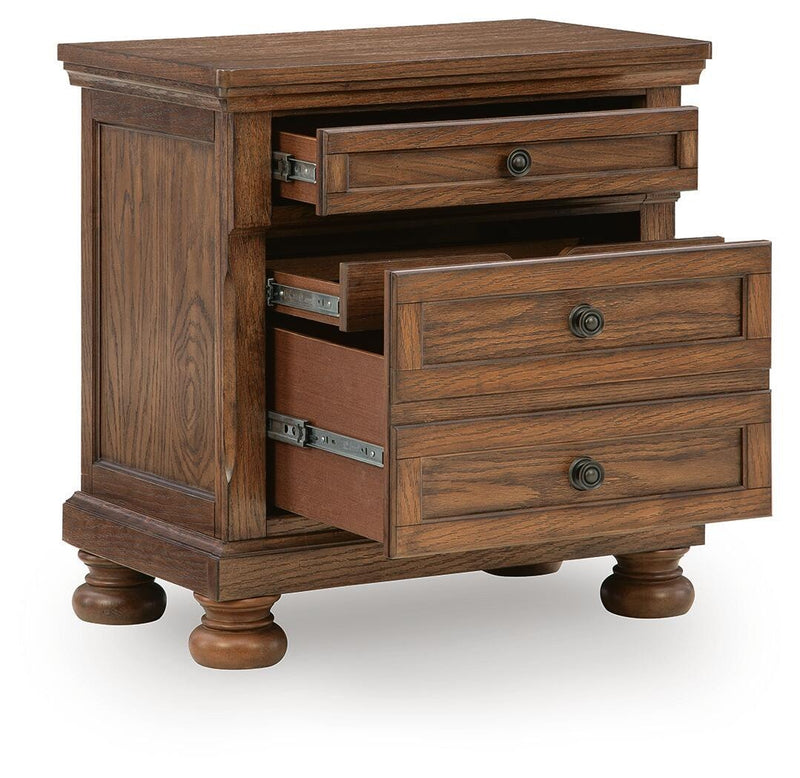 zackaryn-nightstand-3