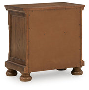 zackaryn-nightstand-5