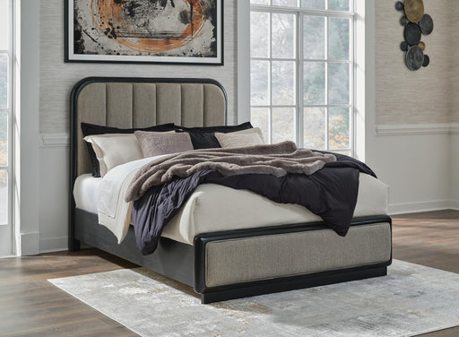 rowanbeck-queen-upholstered-panel-bed-2