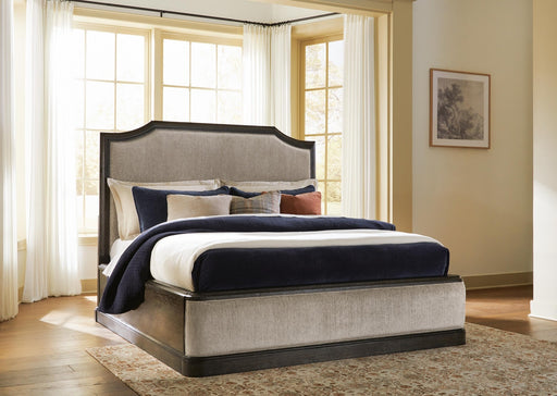 wickenger-king-upholstered-panel-bed-2