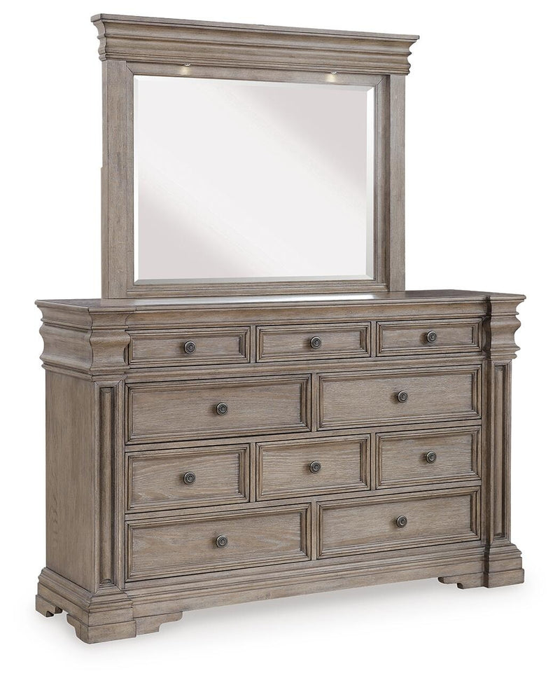 blairhurst-queen-panel-bed-dresser-and-mirror-3