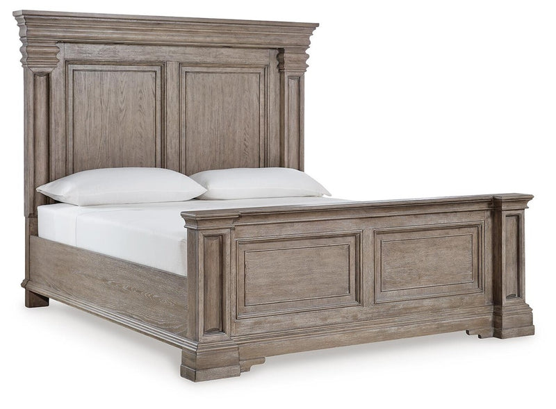 blairhurst-queen-panel-bed-dresser-and-mirror-5