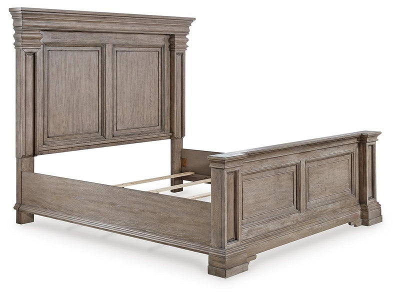 blairhurst-queen-panel-bed-dresser-and-mirror-7