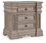 blairhurst-queen-panel-bed-dresser-mirror-2-chests-and-nightstand-15