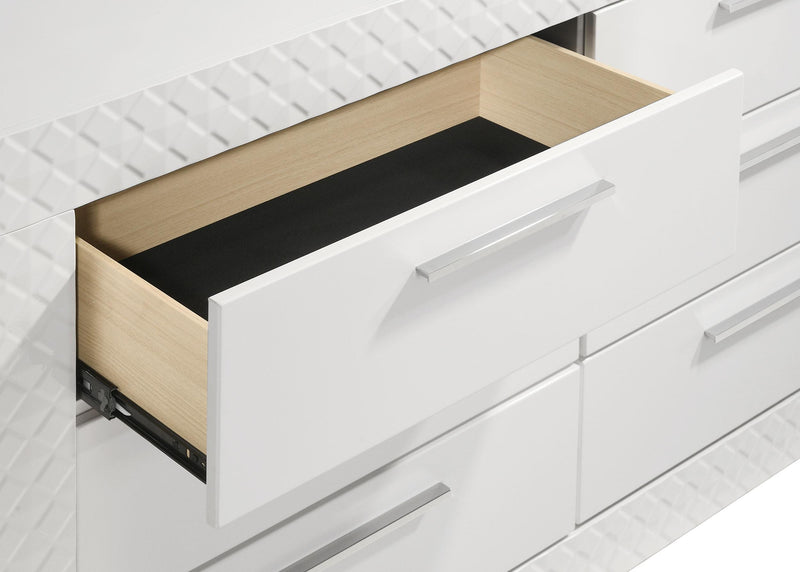 Ives Dresser