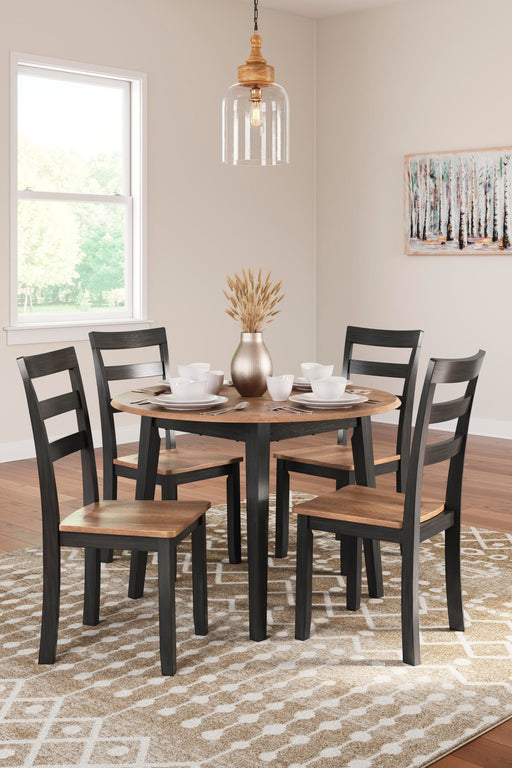gesthaven-dining-table-and-4-chairs-2
