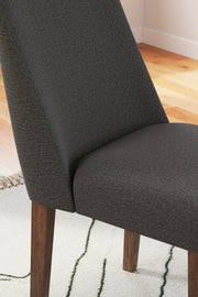lyncott-extension-dining-table-and-6-chairs-16