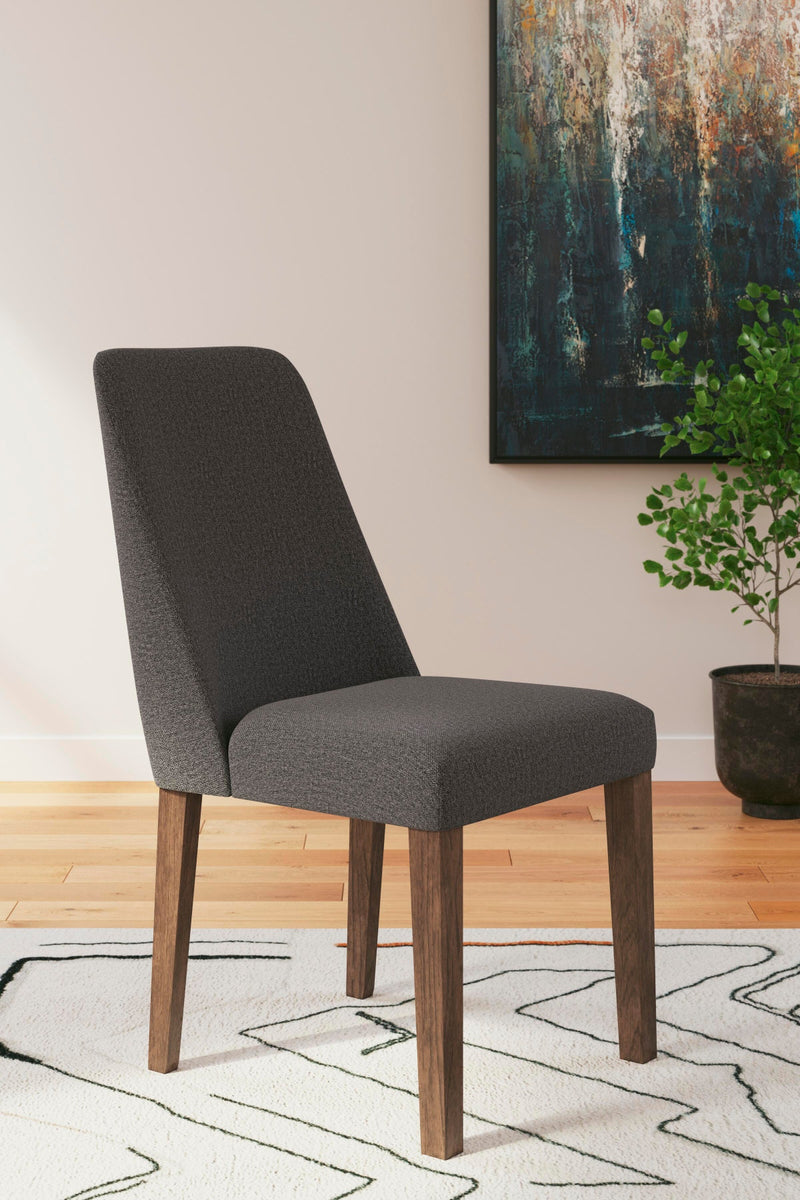 lyncott-extension-dining-table-and-4-chairs-18