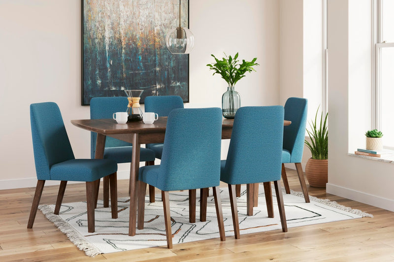 lyncott-extension-dining-table-and-6-chairs-2