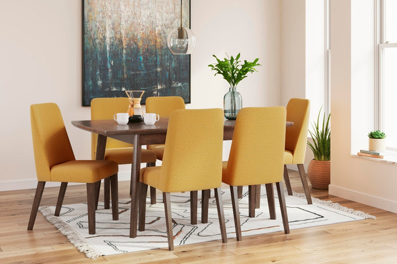 lyncott-extension-dining-table-and-6-chairs-2