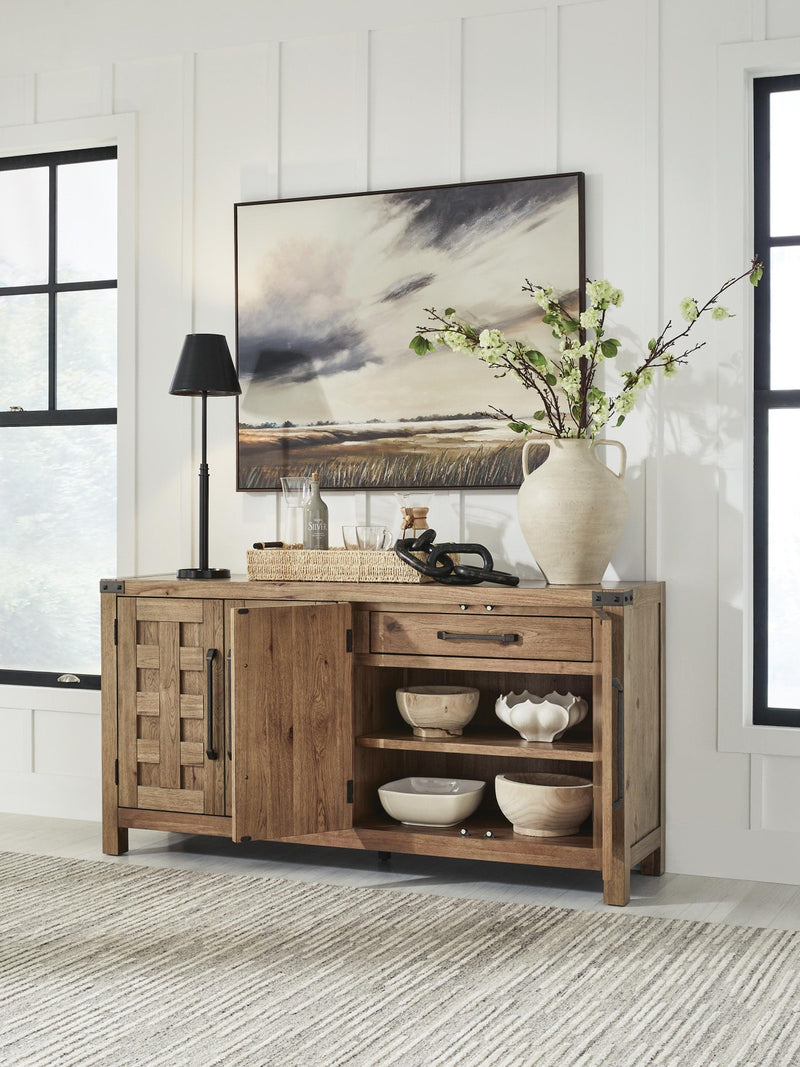 ridgester-dining-server-5