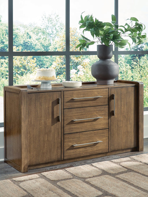 marxmore-dining-server-2