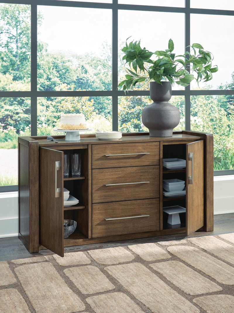 marxmore-dining-server-5