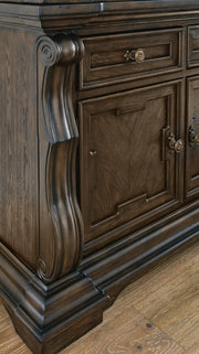 maylee-dining-buffet-and-hutch-7