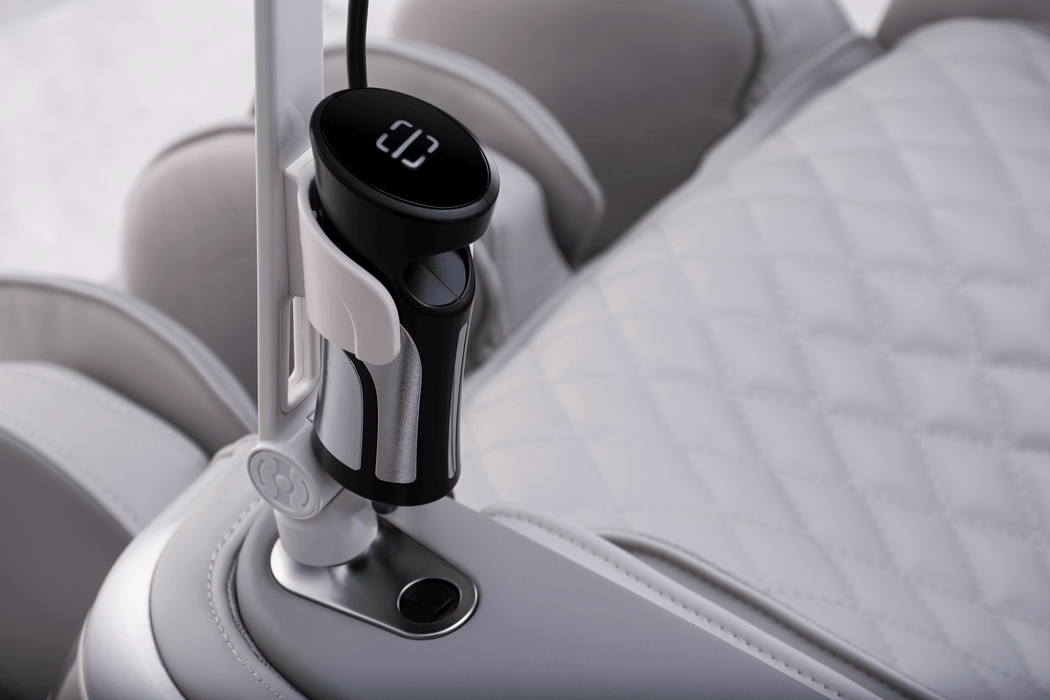 Qi XE Pro CZ-716-9696 Platinum