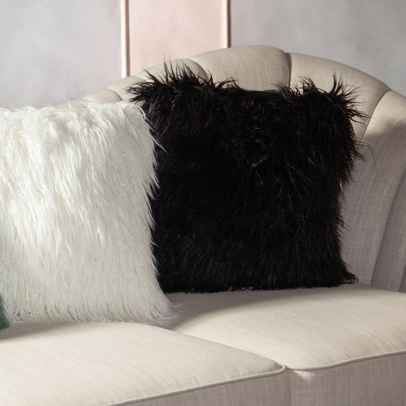 18" Square Accent Pillow by Diamond Sofa in Black Dual-Sided Faux Fur - Furniture City (CA)l