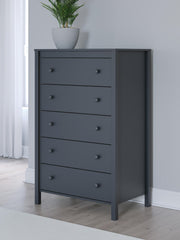 simmenfort-chest-of-drawers-2