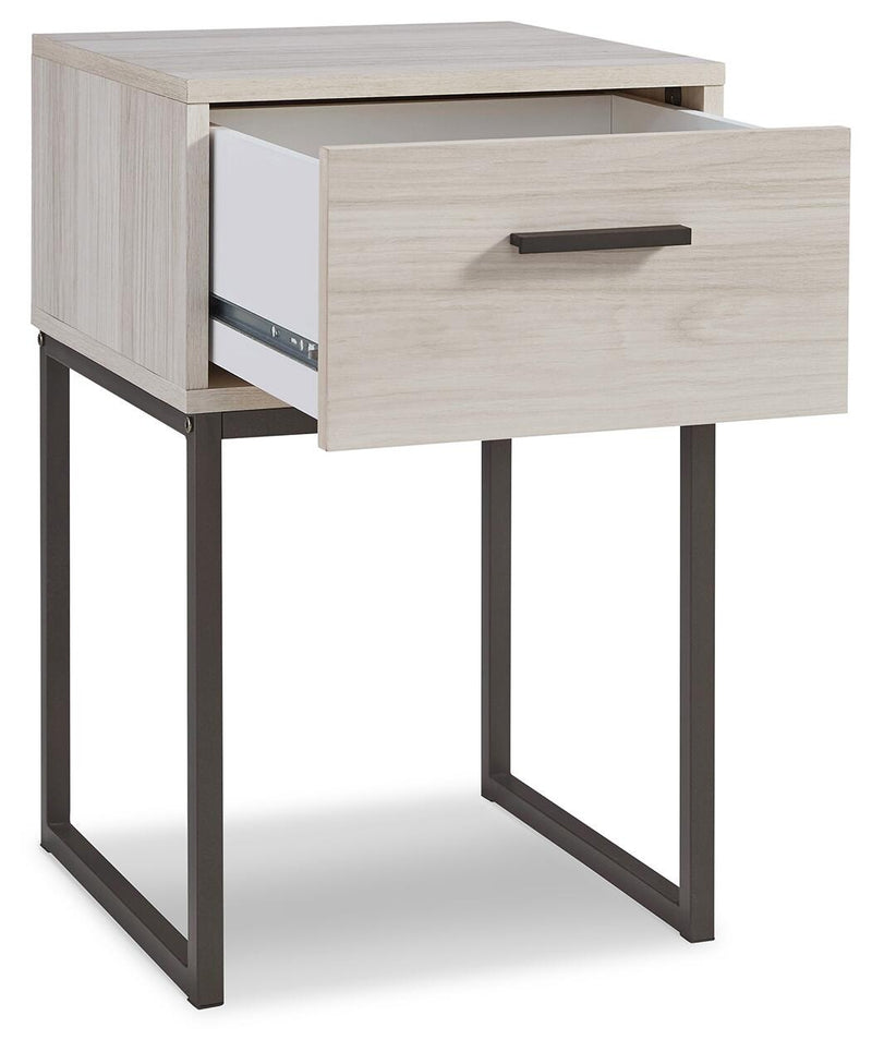 socalle-queen-panel-platform-bed-with-dresser-and-nightstand-12