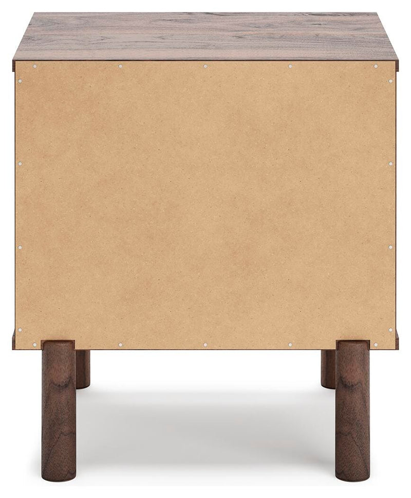 calverson-queen-panel-platform-bed-with-dresser-and-nightstand-19