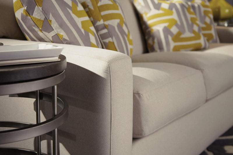 Flexsteel Halo Lamp Table in Silver - Furniture City (CA)l