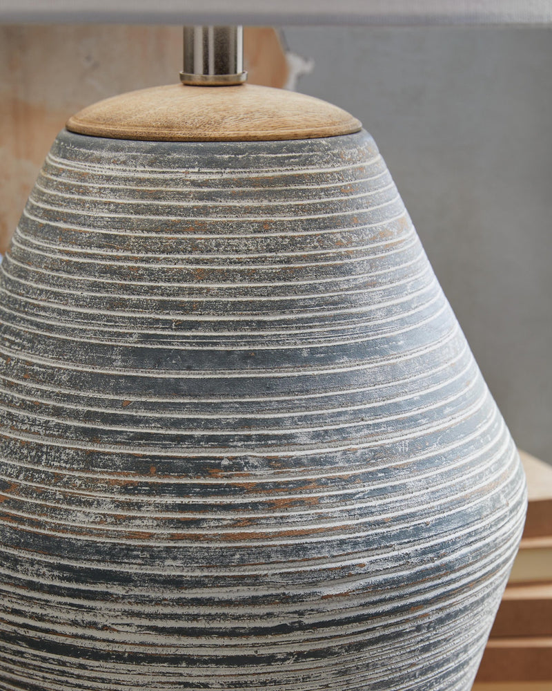 lawrock-table-lamp-3