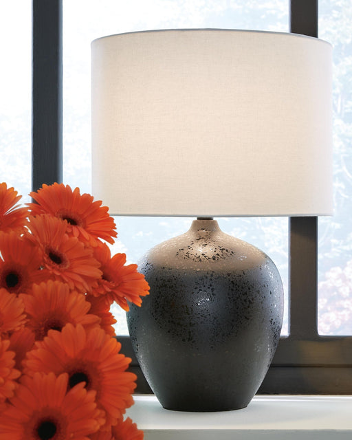 ladstow-table-lamp-2