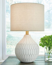 wardmont-table-lamp-2