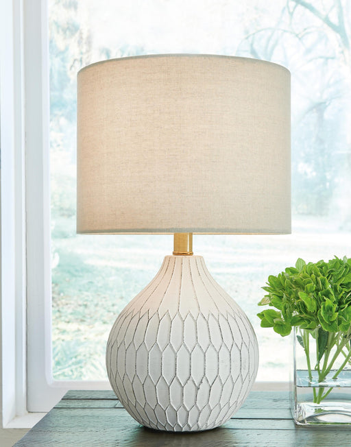 wardmont-table-lamp-set-of-2-1