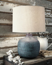 malthace-table-lamp-set-of-2-1