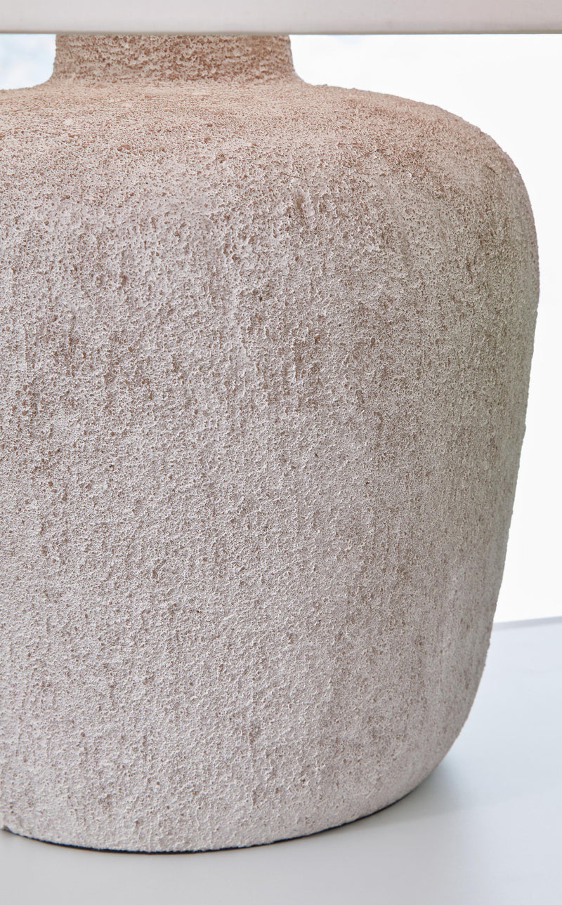 danry-table-lamp-4