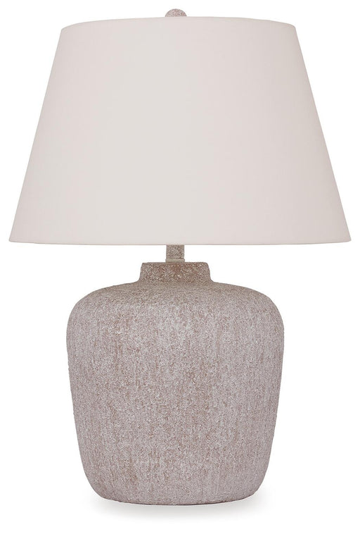 danry-table-lamp-1
