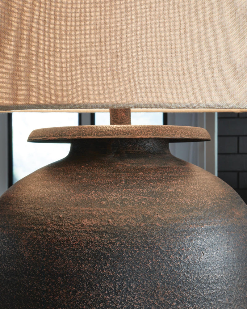 carlenbury-table-lamp-3