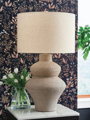 jossleigh-table-lamp-2