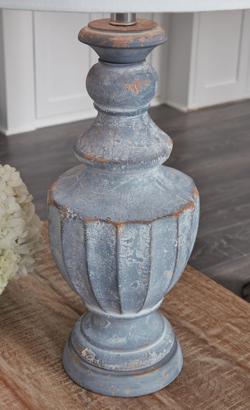 cylerick-table-lamp-4