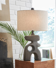 danacy-table-lamp-2