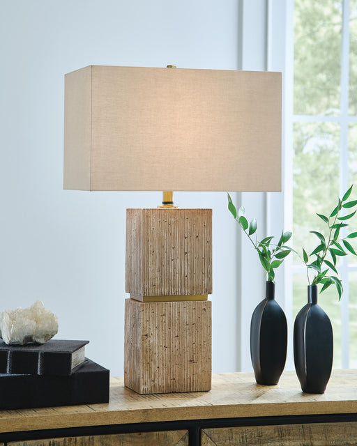 laddner-table-lamp-2