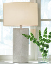 bradard-table-lamp-set-of-2-1