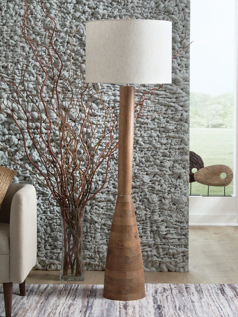 ailsa-floor-lamp-2