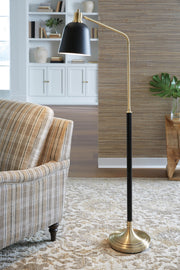 clairwell-floor-lamp-2
