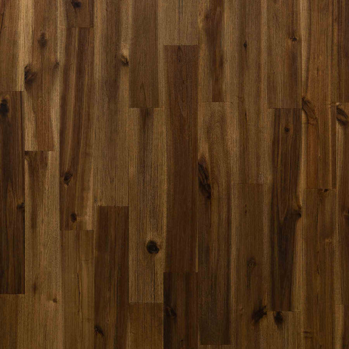 Superb Rustic Oak Coffee Table with Drawer