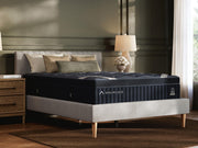 dreamcloud-luxe-hybrid-king-mattress-with-bedding-bundle-2