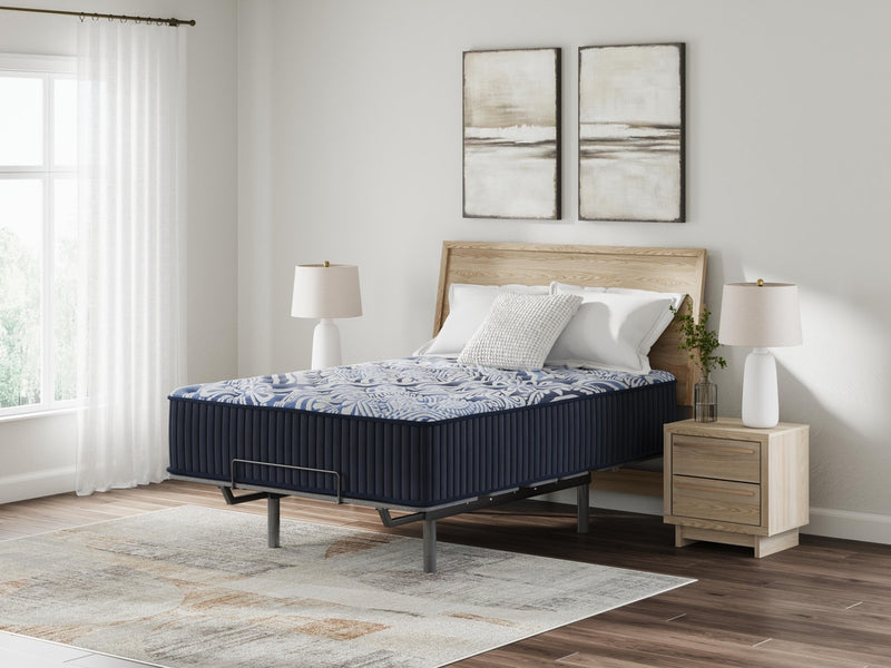 firm-luxe-2-0-california-king-mattress-6