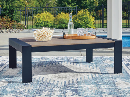 east-beach-outdoor-coffee-table-2