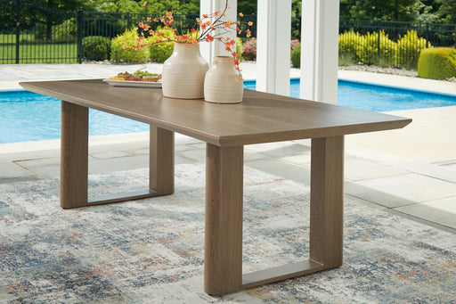 serene-bay-outdoor-dining-table-2