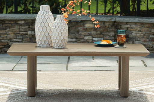 serene-bay-outdoor-coffee-table-2
