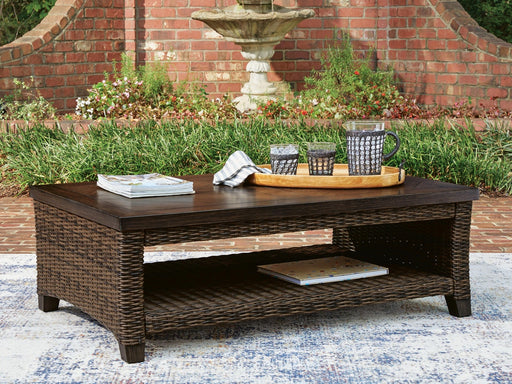 monterey-point-outdoor-coffee-table-2