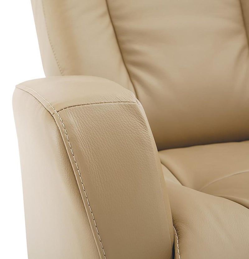 Palliser Banff II Power Swivel Glider