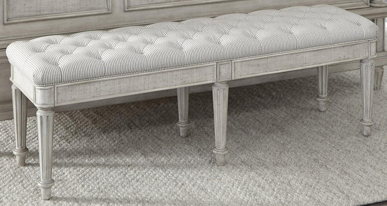 Pulaski Campbell Street Bed Bench in Vanilla