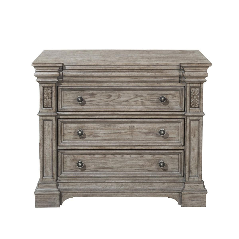Pulaski Kingsbury Bachelor's Chest������in Gray - Furniture City (CA)l