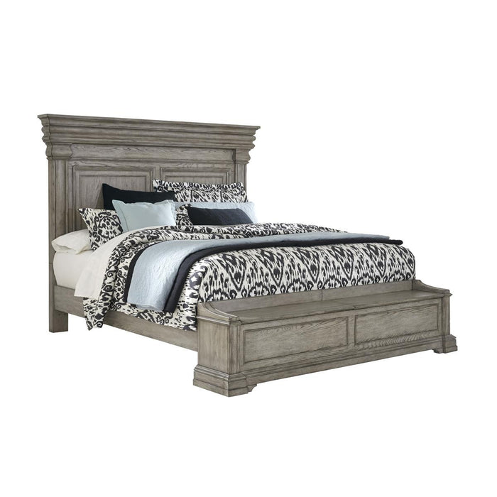 Pulaski Madison Ridge King Panel Bed with Blanket Chest Footboard in Heritage Taupe������P091-BR-K4